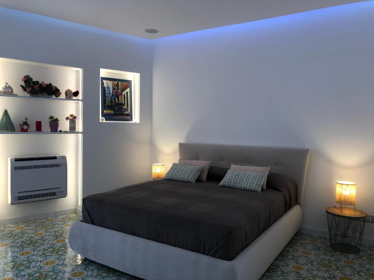 Casa Mami - Luxury Apartment And Pool - Сорренто Экстерьер фото