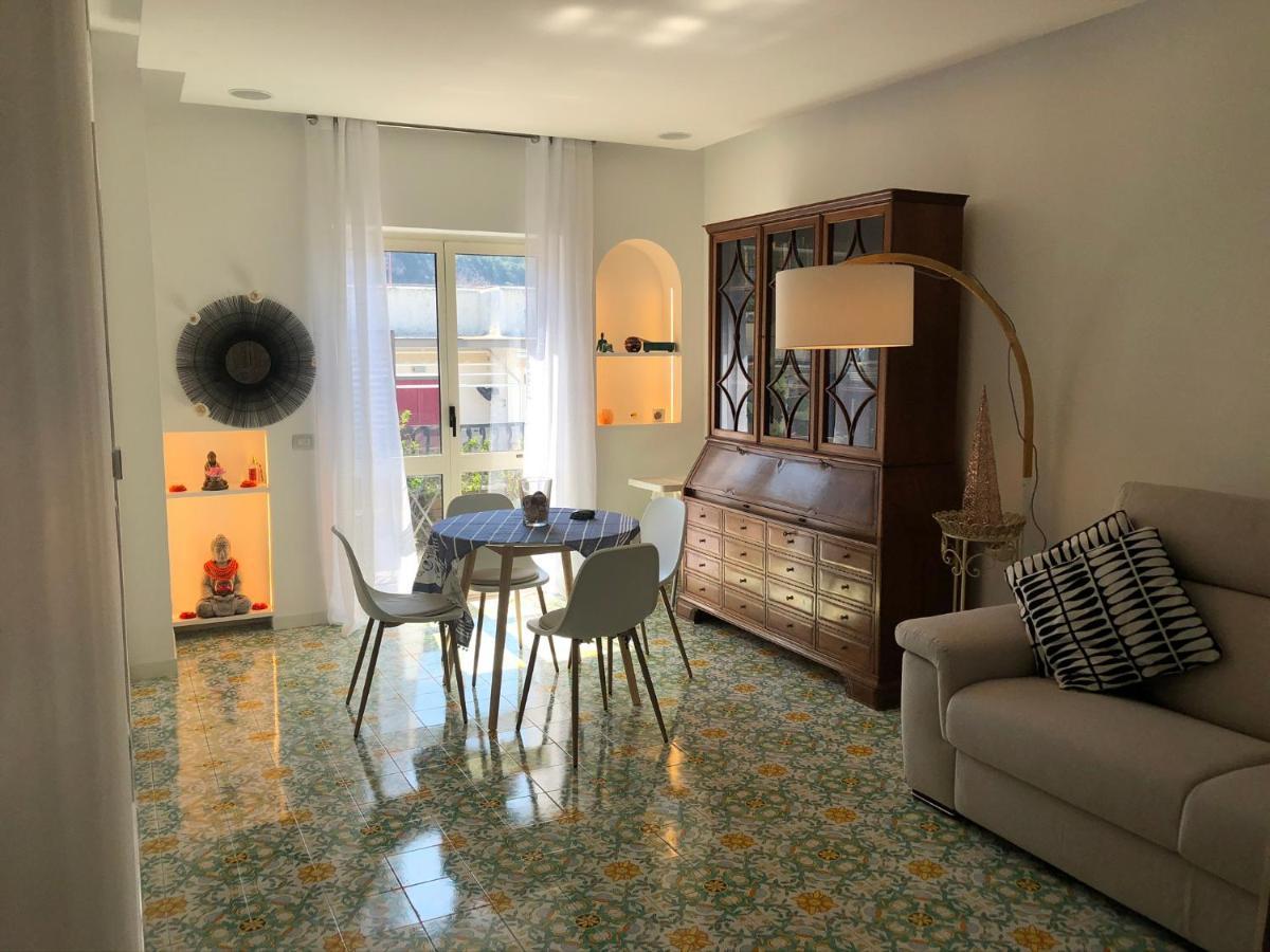 Casa Mami - Luxury Apartment And Pool - Сорренто Экстерьер фото